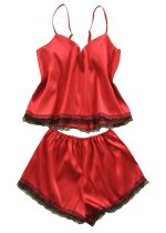 ست تاپ و شورتک ساتن گیپور دار